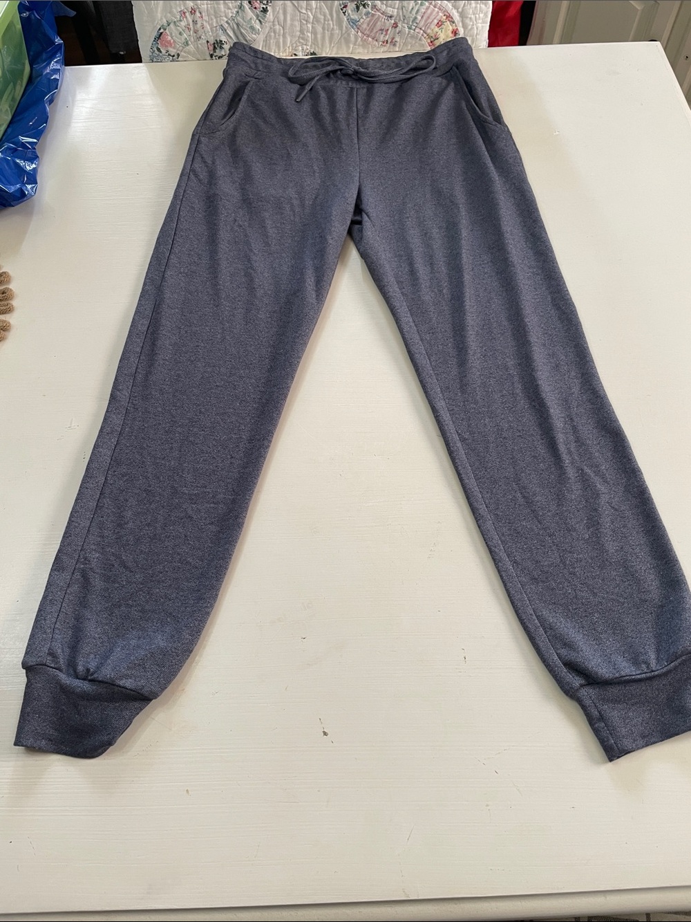BuffBunny Collection joggers size medium